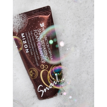 Slimák Repairing Foam Cleanser - Čistiaca pleťová pena s filtrátom hlemýždího sekrétu